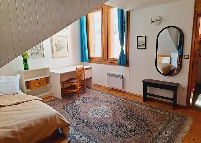 The Architect's - Center, Spacious, Unique *