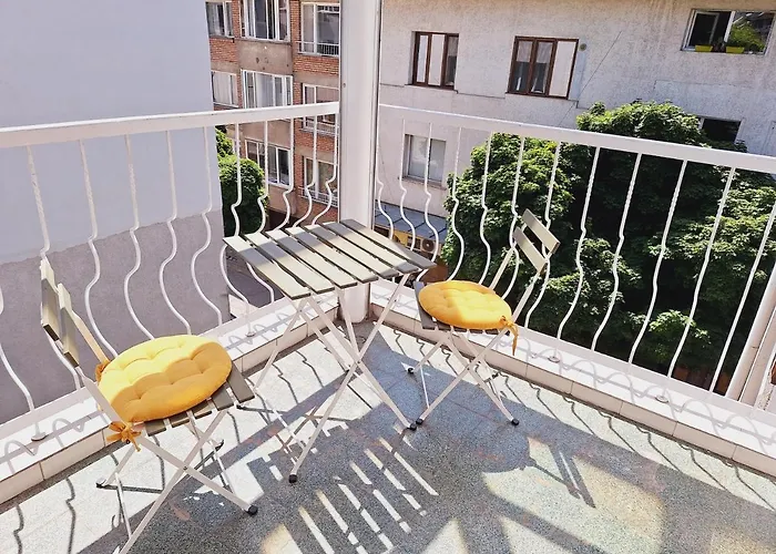 The Architect's - Center, Spacious, Unique *