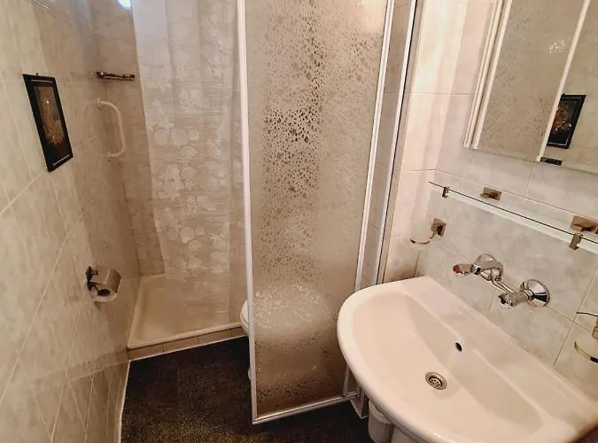 The Architect's - Center, Spacious, Unique