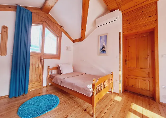 The Architect's - Center, Spacious, Unique