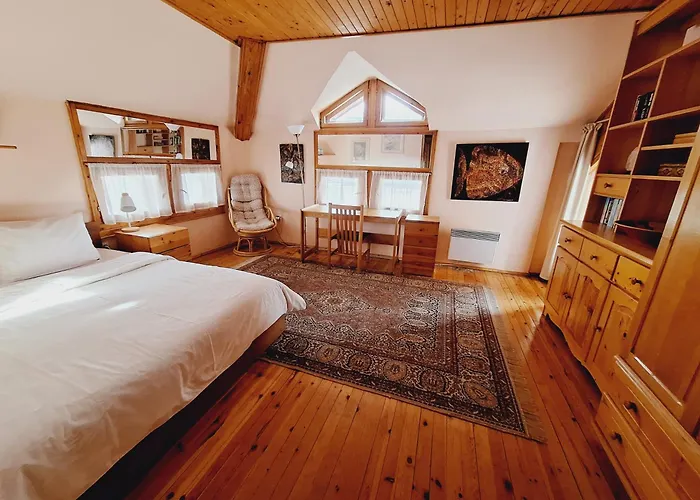 The Architect's - Center, Spacious, Unique