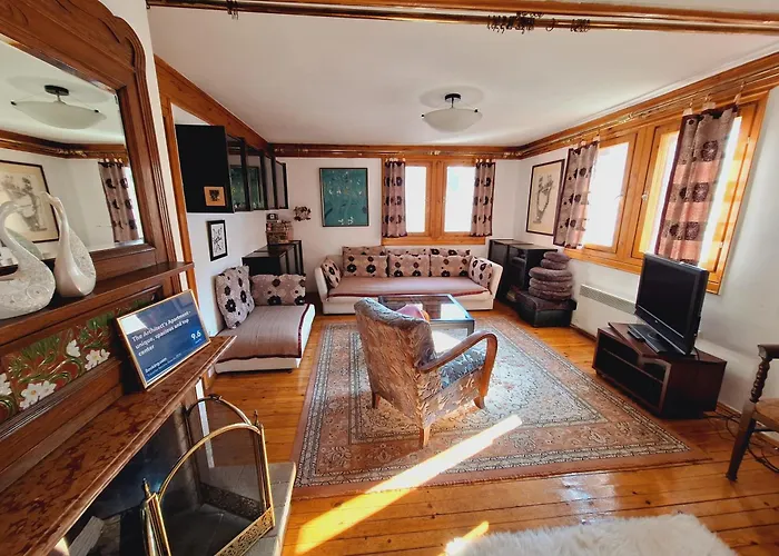 The Architect's - Center, Spacious, Unique アパート *