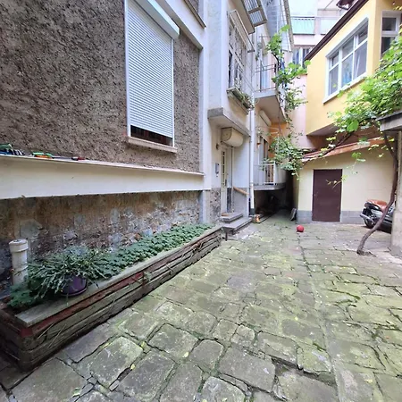 The Architect's - Center, Spacious, Unique