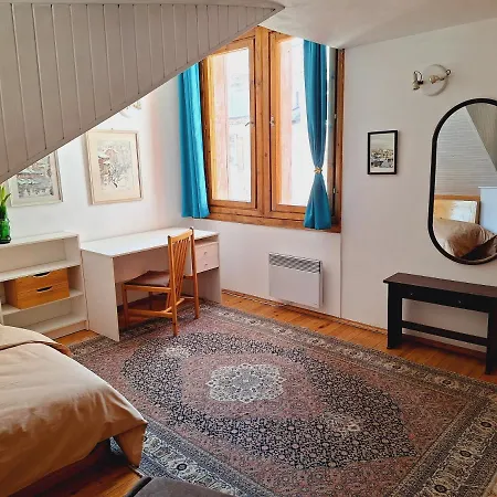 The Architect's - Center, Spacious, Unique *