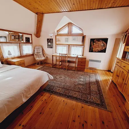 The Architect's - Center, Spacious, Unique