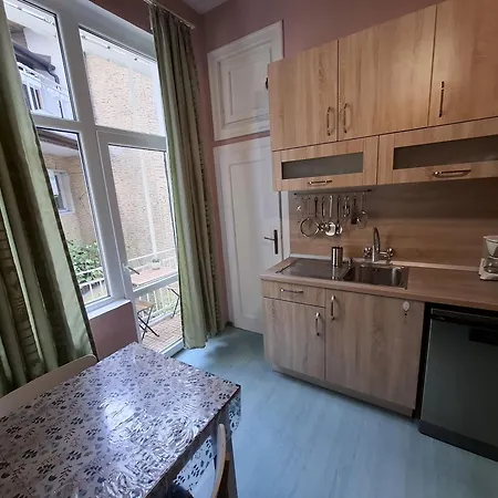 The Architect's - Center, Spacious, Unique Apartman